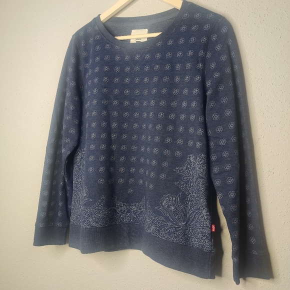 NWOT Levi's Sweater Size M - Picture 3 of 9